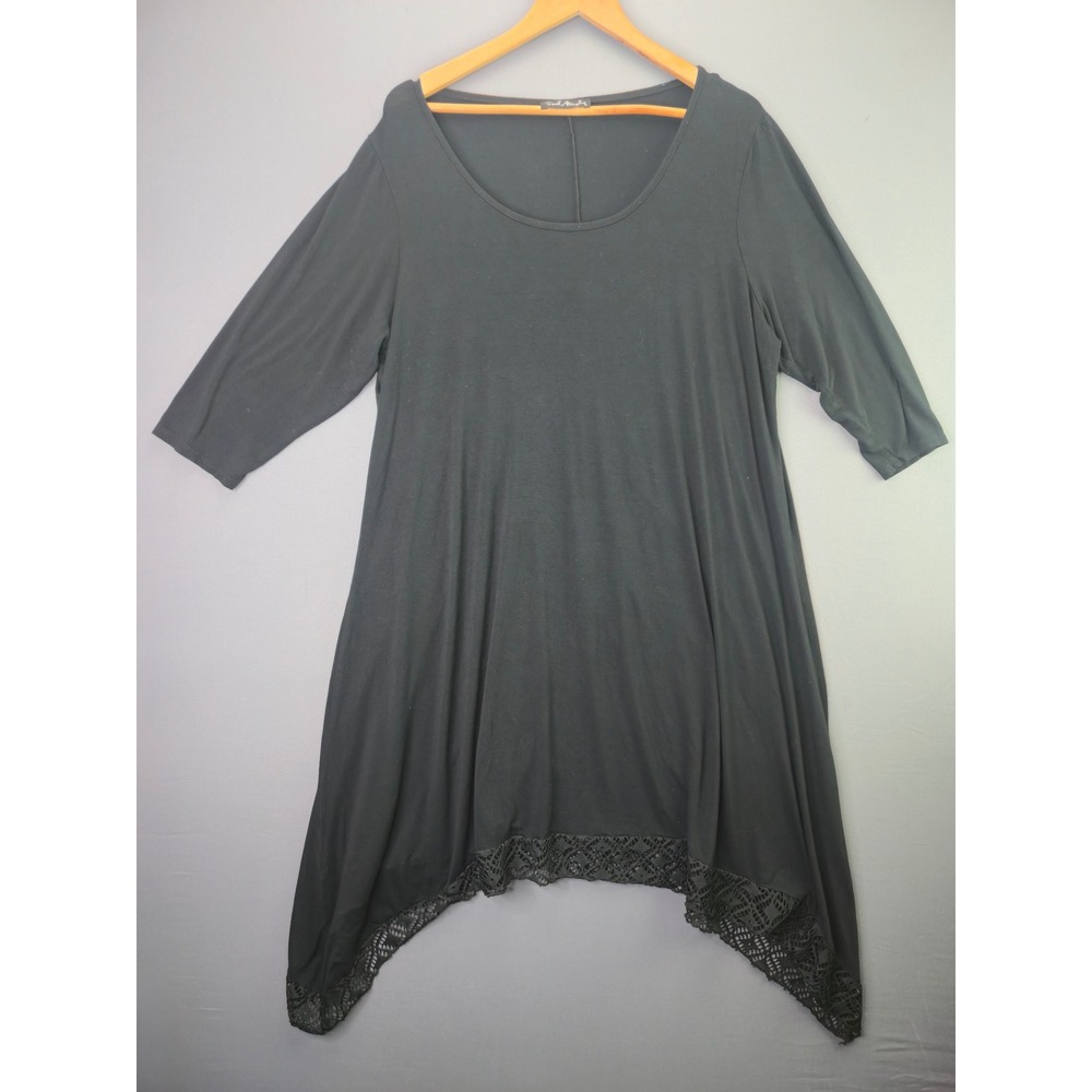 French Atmosphere Tunic Top Sharkbite Crochet Lace Hem XL Black 3/4 Sleeve Boho